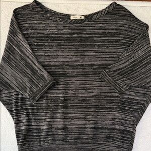 Edge Dolman Batwing Sleeve Striped Knit Top Button Back Lightweight